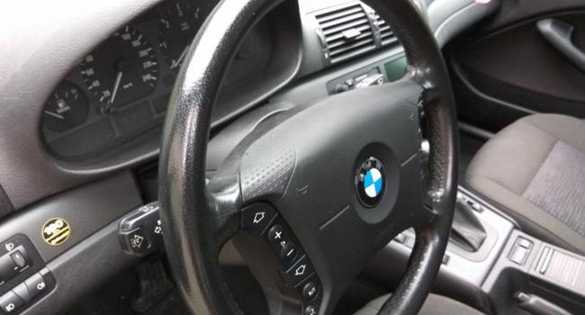 Продам BMW 320